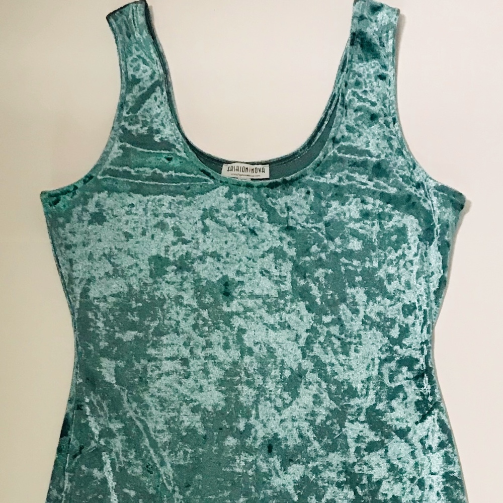 Fashion Nova Teal Velvet Midi Dress